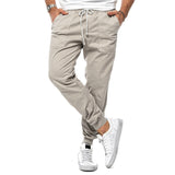 Relaxed Men's Casual Pants in Solid Color Design